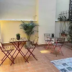 Pensión Domus Avi - 4*