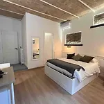 Pensión Domus Avi - Roma