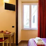 Domus Avi - 4* Roma